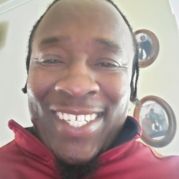 Meet your Posher, James - Picture 3 of 3